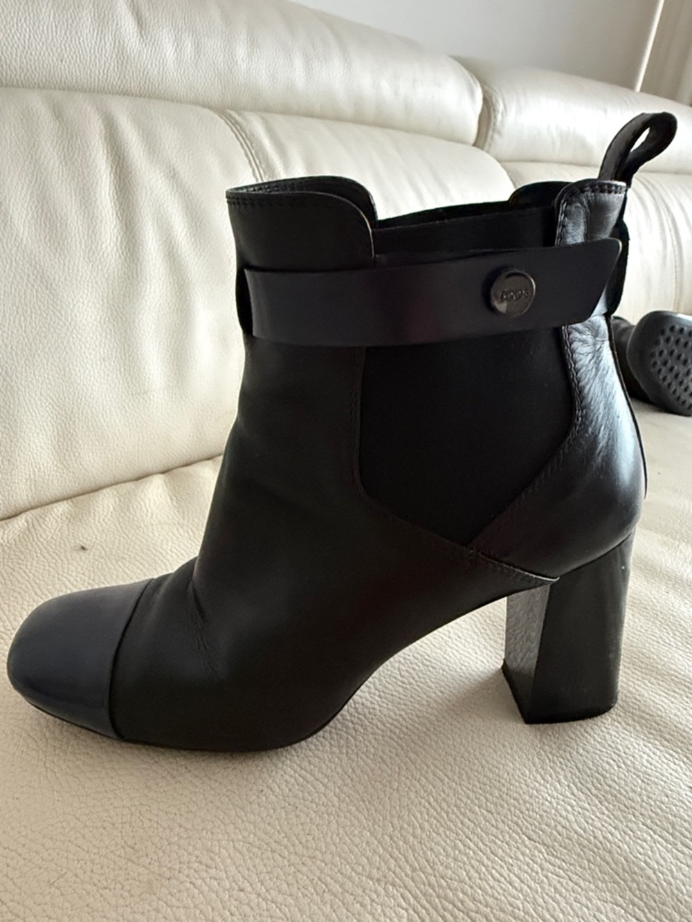 Tod's Black Leather Ankle Booties with Gloss Cap Toe - Picture 7 of 7